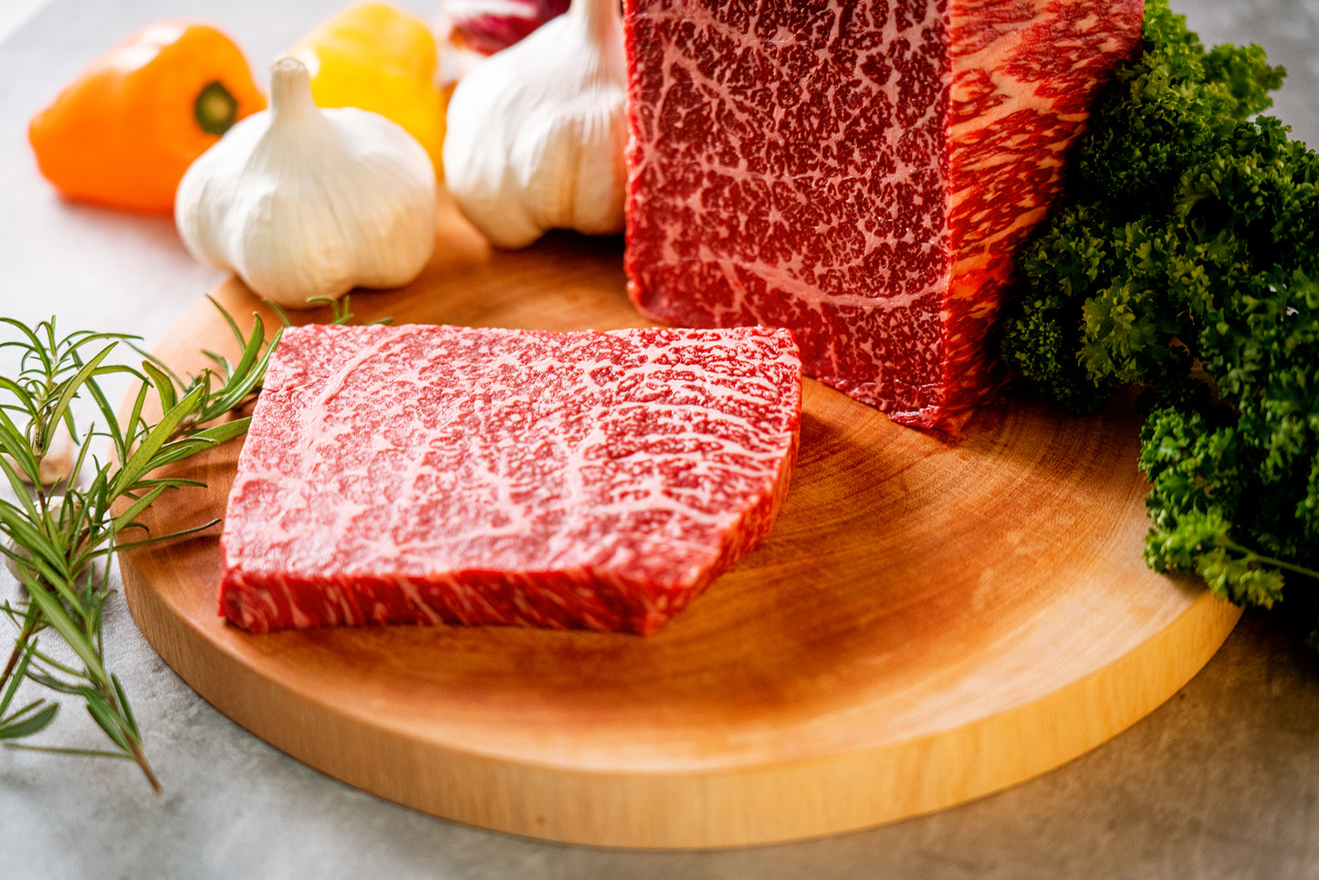 内モモステーキ(200g)