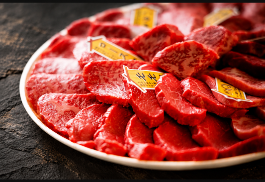 焼肉セットA 盛り合わせ｜チャコール背景